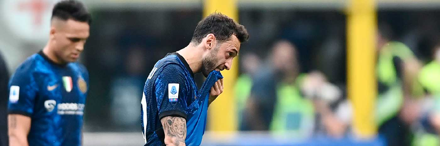 Infortunio Calhanoglu: le sue condizioni e la data del rientro