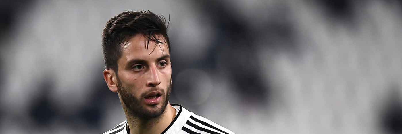 Paura per Bentancur: malore in campo durante Tottenham-Liverpool