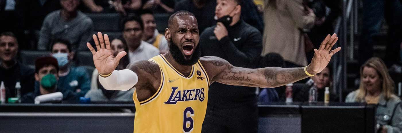 LeBron James rinnova con i Lakers: ancora un anno da protagonista in NBA