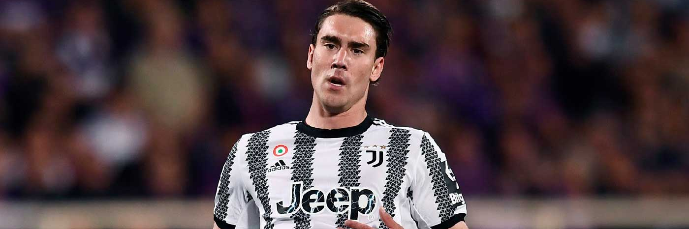 Vlahovic, si torna a parlare di rinnovo con la Juventus: la situazione