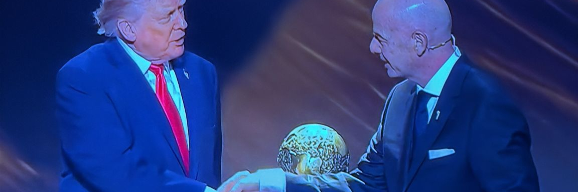 FIFA, caos mondiale: il “Peace Trophy” a Donald Trump scatena la polemica