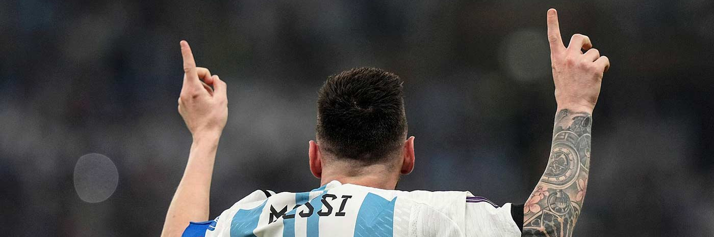Argentina in finale ai Mondiali: rimonta epica sull'Inghilterra con Messi protagonista