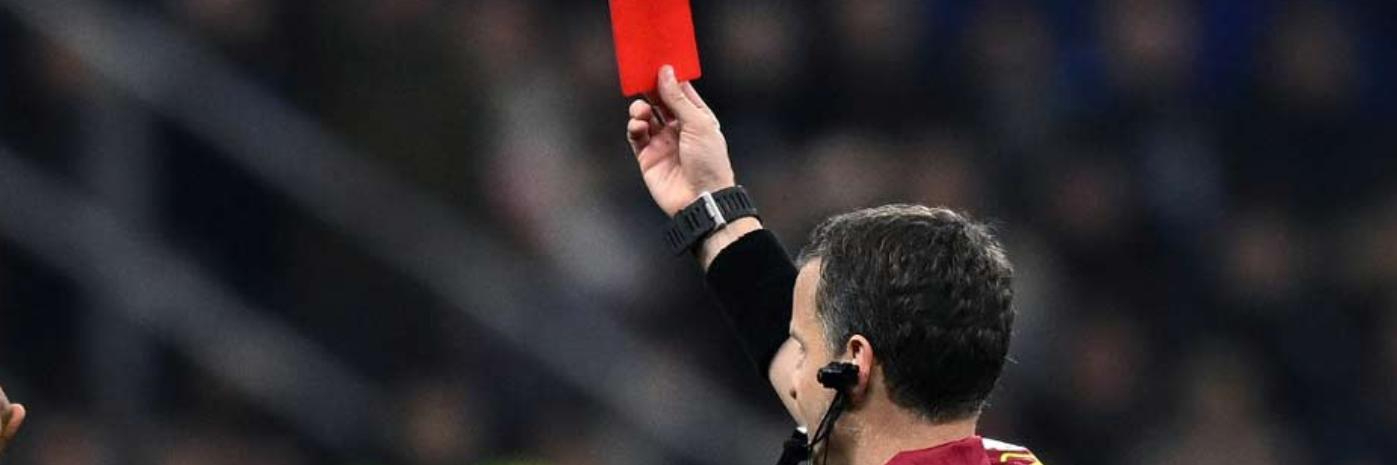 FIFA, la rivolta contro Infantino: il piano di vendere il Mondiale ha spaccato il calcio